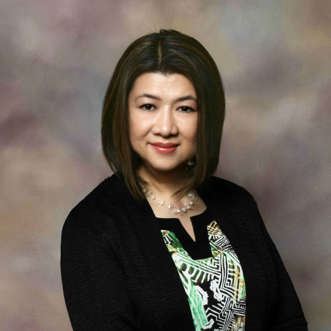Professional photo of Dr.Hendriatta Wong